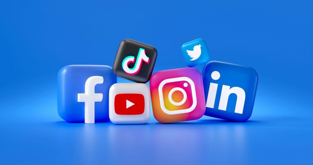 Social media marketing platform symbols